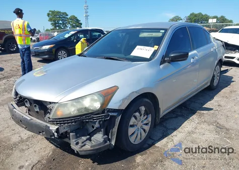 2008 Honda Accord 2.4 Lx z USA, uszkodzony, nr VIN 1HGCP26388A026925